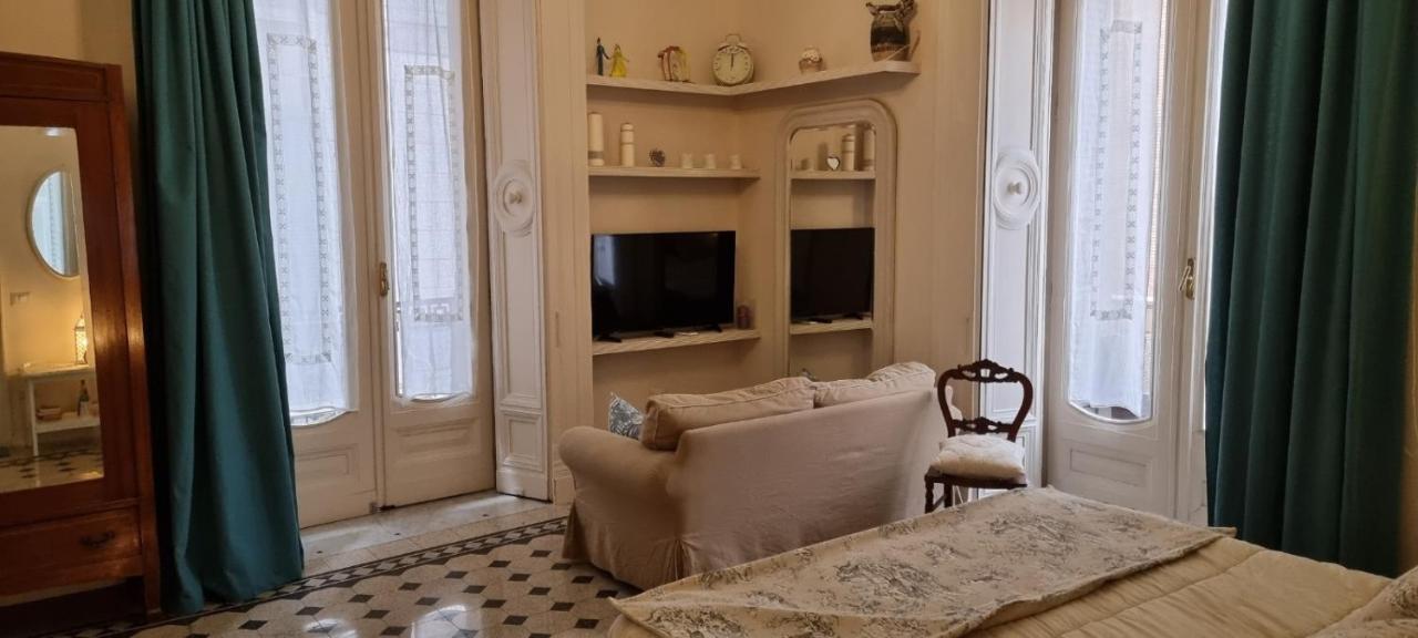 Dimora Donn'Alba Διαμέρισμα Νάπολη Εξωτερικό φωτογραφία