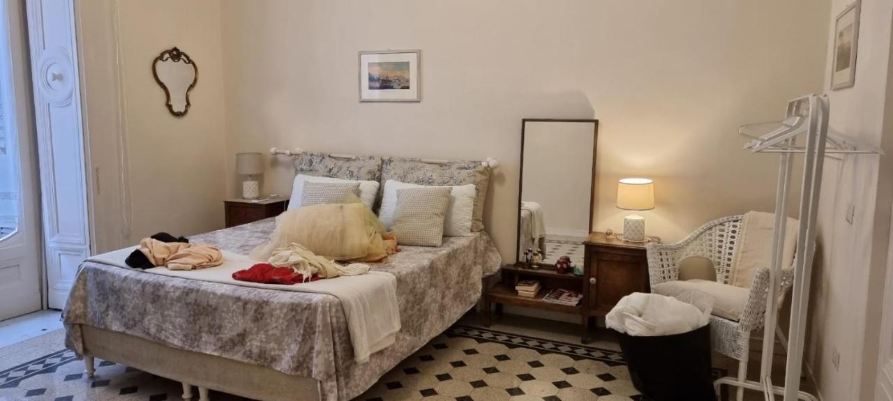 Dimora Donn'Alba Διαμέρισμα Νάπολη Εξωτερικό φωτογραφία